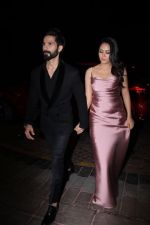 Shahid Kapoor, Mira Rajput On Red Carpet Of Hello Hall Of Fame Awards on 29th March 2017